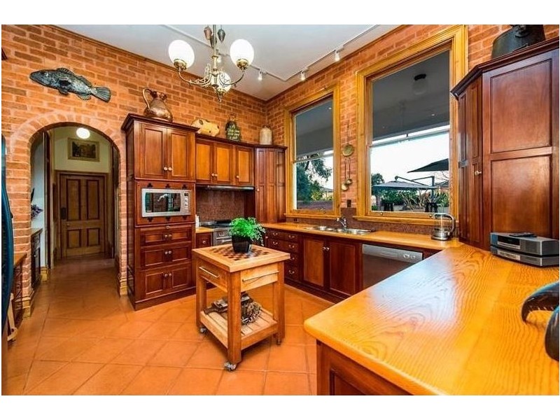 3 Crewe Street, Bicton WA 6157