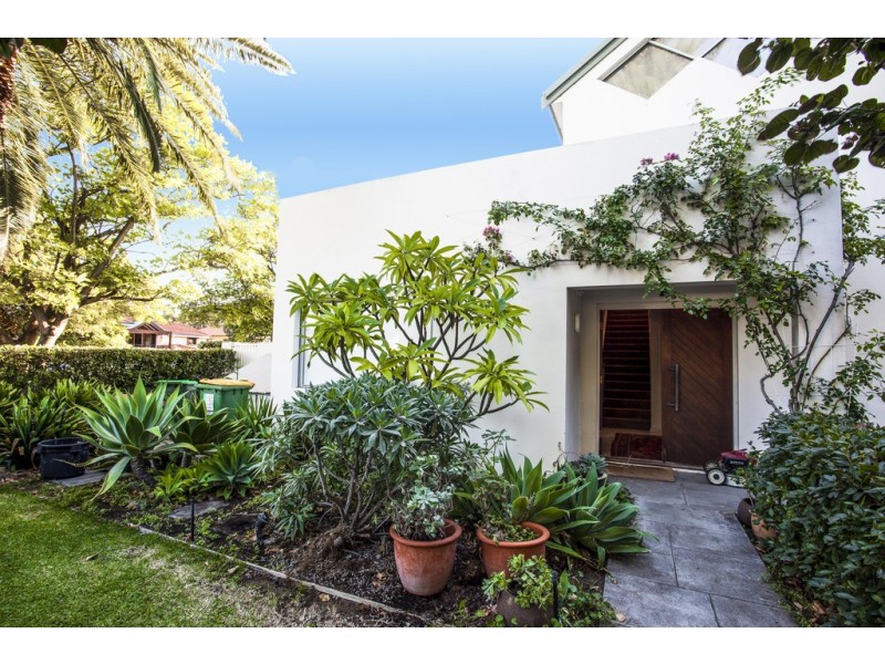 177 Broome Street, Cottesloe WA 6011