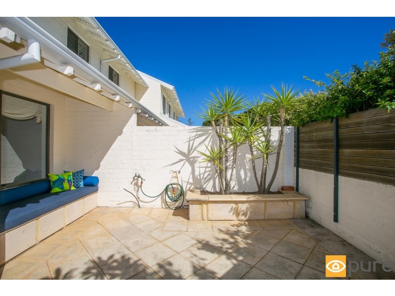8/11-17 Princes Street, Cottesloe WA 6011