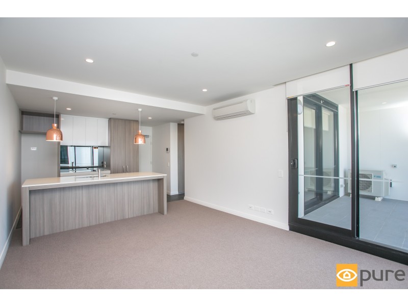 602/6 Baumea Way, Innaloo WA 6018