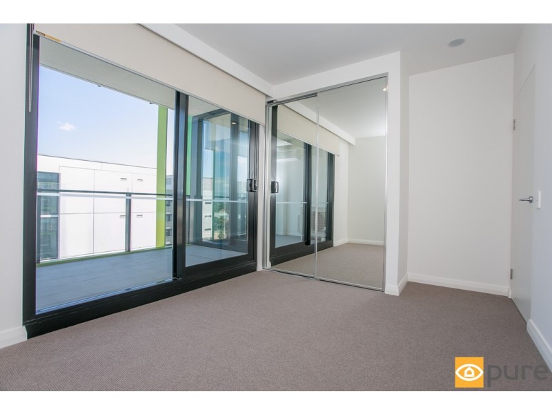 602/6 Baumea Way, Innaloo WA 6018