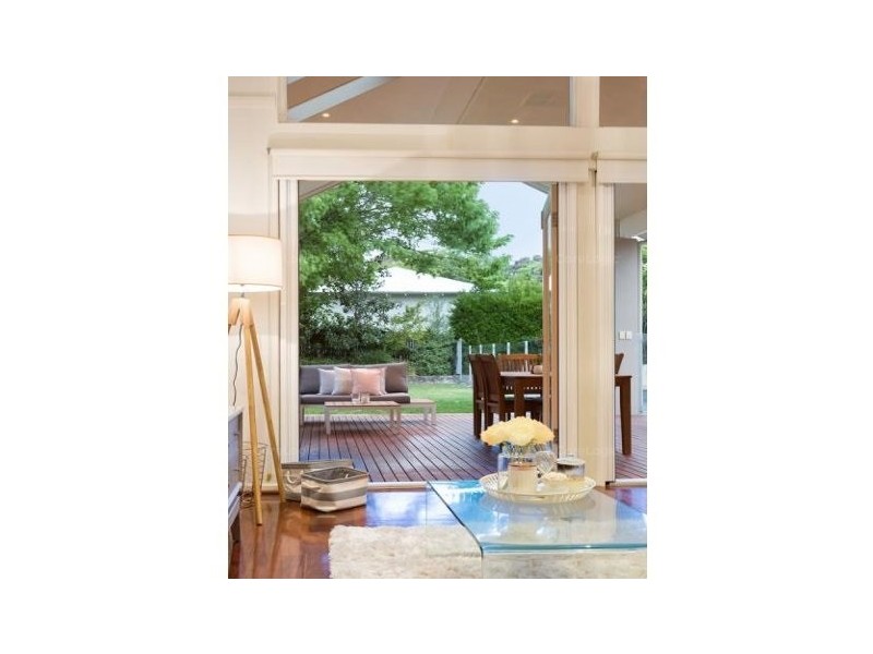 106 Dalkeith Road, Nedlands WA 6009