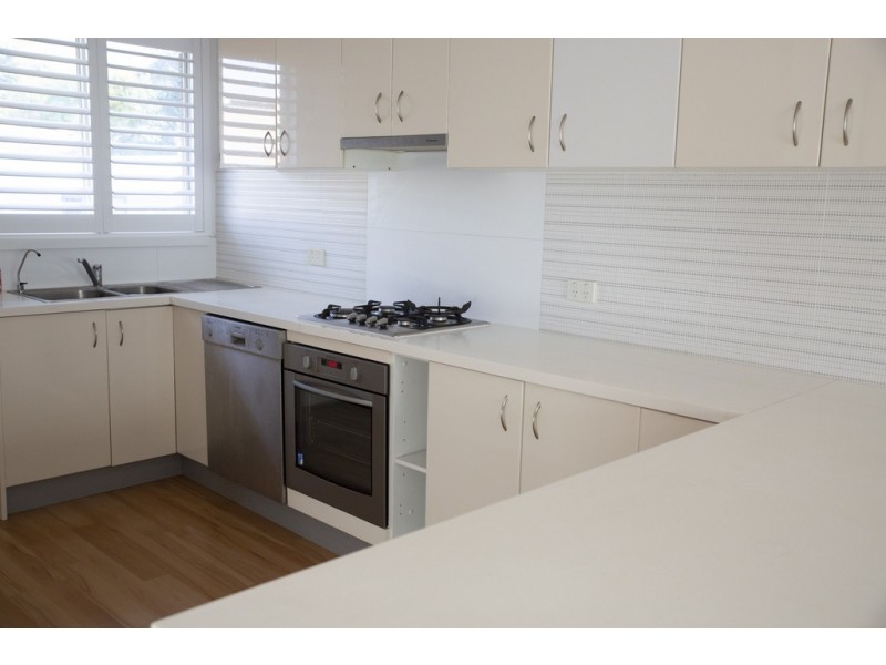 4/1A Jersey Street, Daglish WA 6008