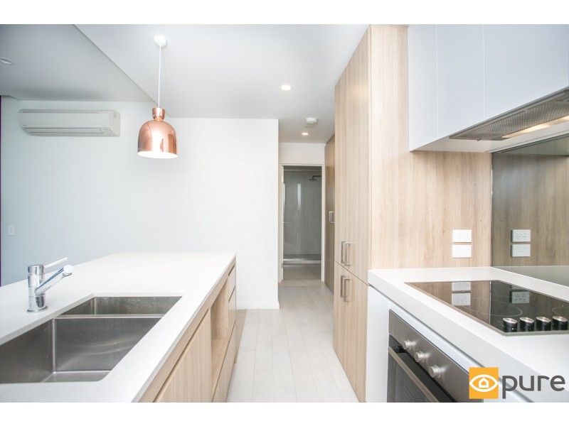 409/6 Baumea Way, Innaloo WA 6018