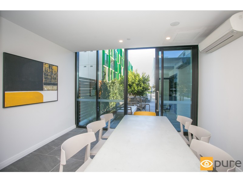 409/6 Baumea Way, Innaloo WA 6018