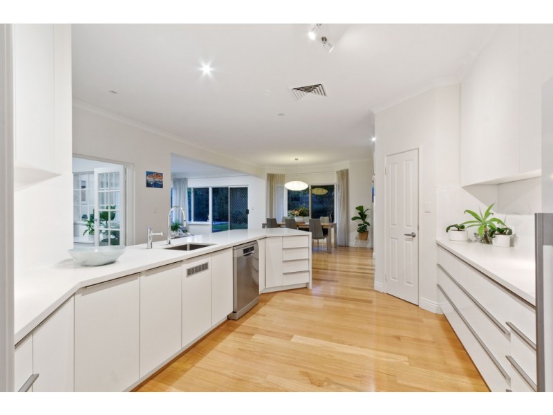 13 Campsie Street, Nedlands WA 6009