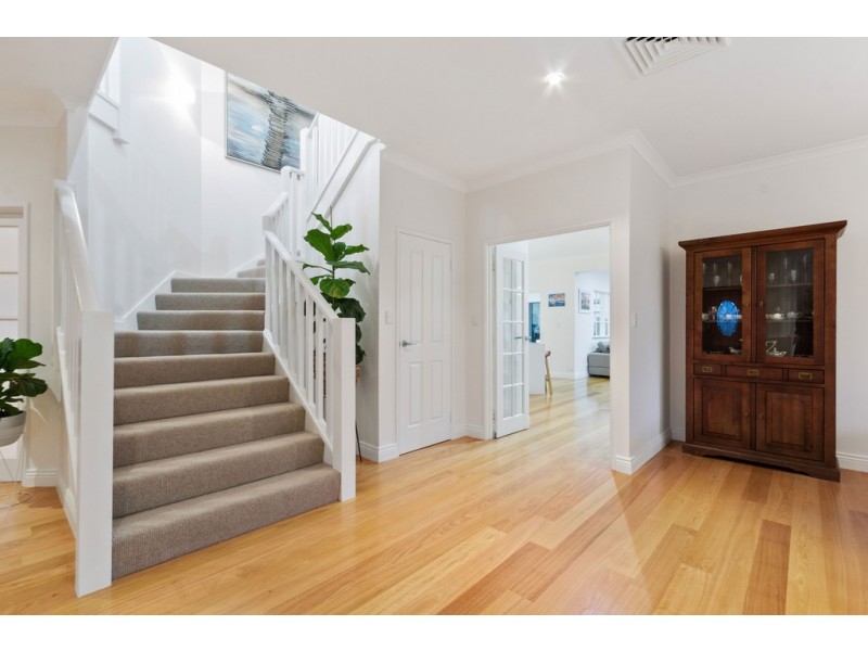 13 Campsie Street, Nedlands WA 6009