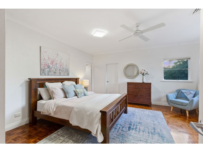 13 Campsie Street, Nedlands WA 6009