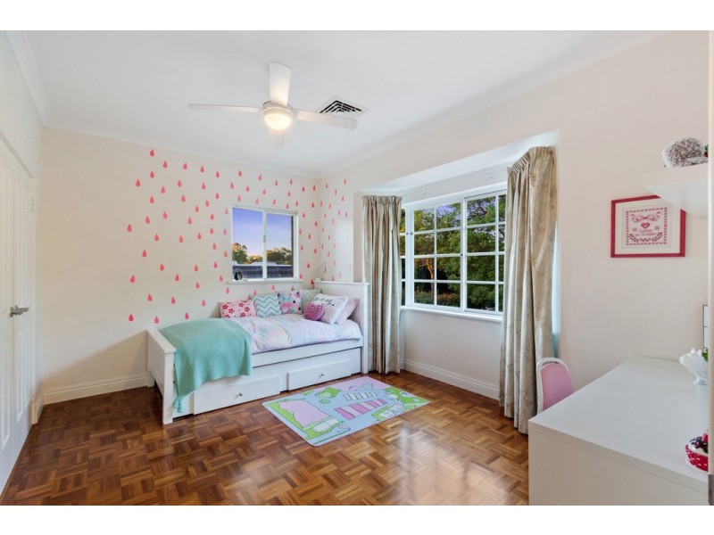 13 Campsie Street, Nedlands WA 6009