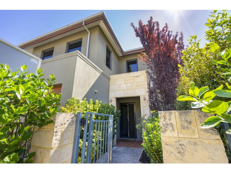 5 Dryandra Way, Mount Claremont WA 6010