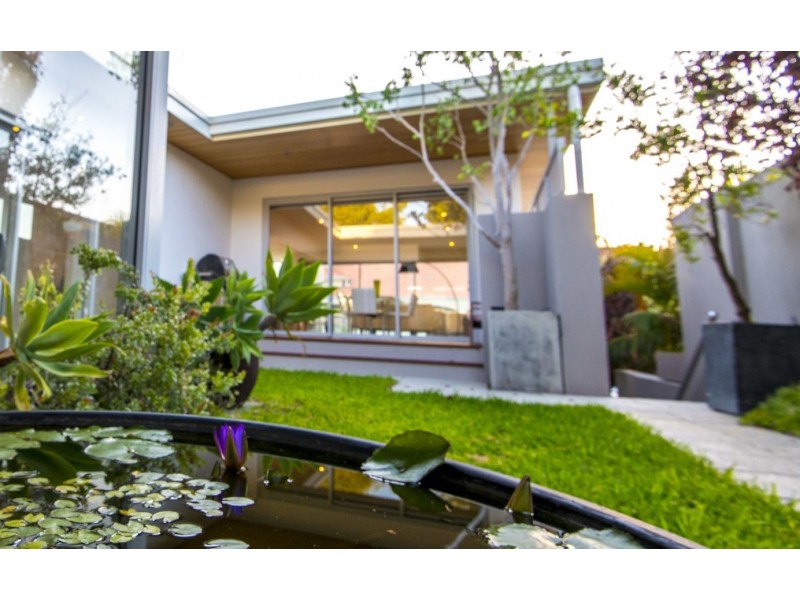 6B Wavertree Place, Leederville WA 6007