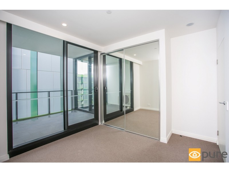 502/8 Tassels Place, Innaloo WA 6018