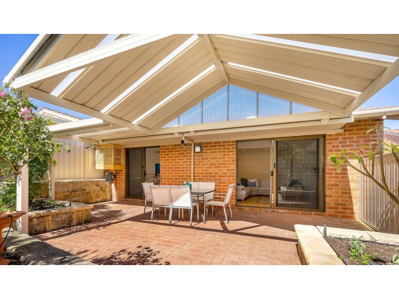 6/4 Perina Way, City Beach WA 6015