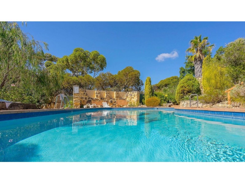 6/4 Perina Way, City Beach WA 6015