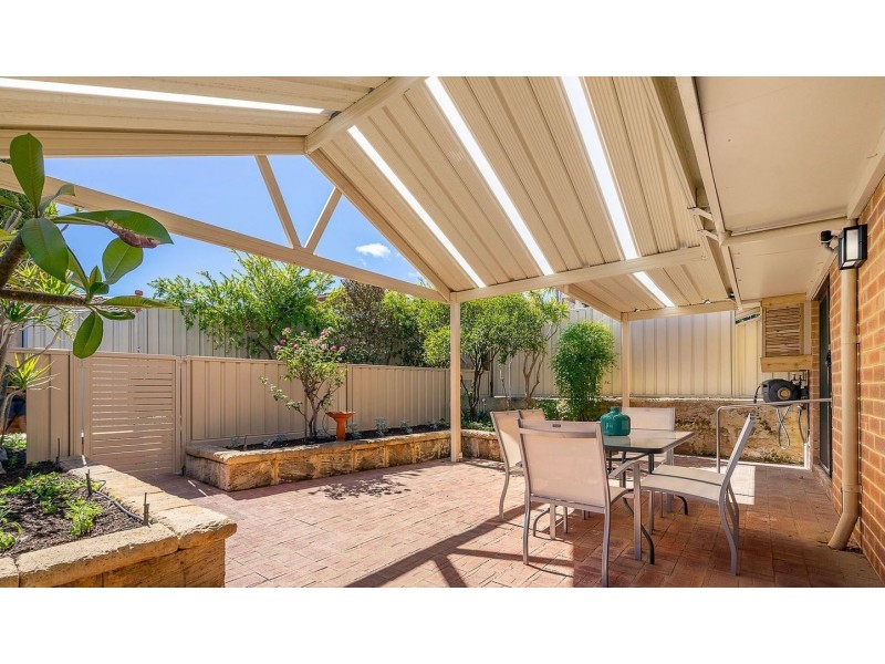 6/4 Perina Way, City Beach WA 6015