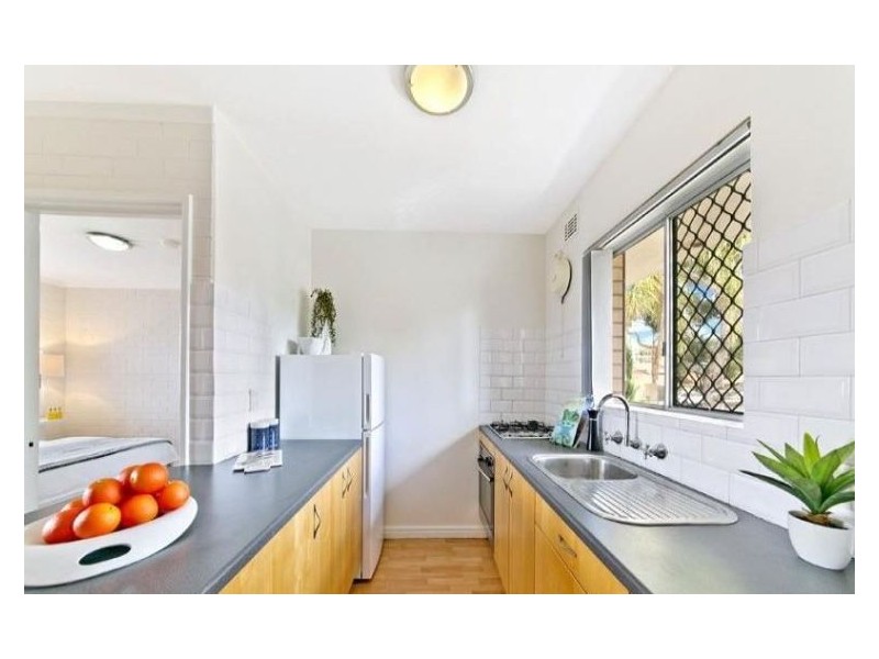 24/11 Stirling Road, Claremont WA 6010