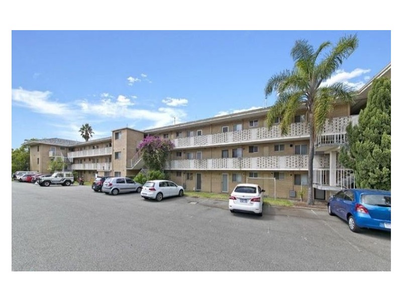 24/11 Stirling Road, Claremont WA 6010