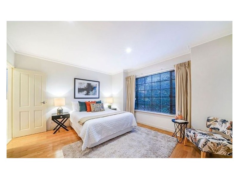 2 Burnettia Lane, Mount Claremont WA 6010