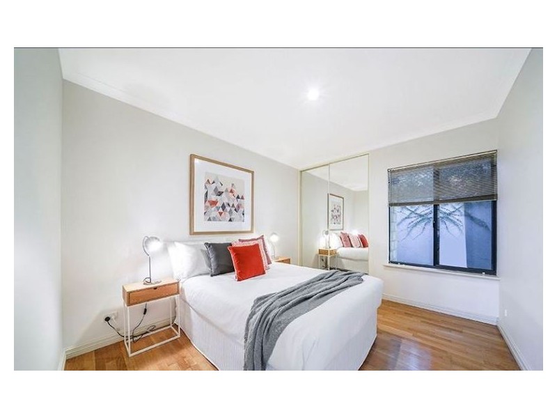 2 Burnettia Lane, Mount Claremont WA 6010