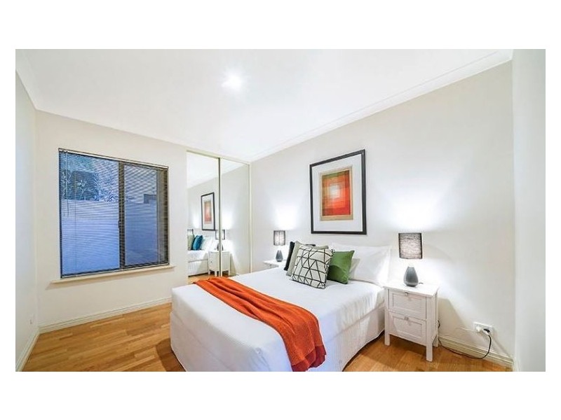 2 Burnettia Lane, Mount Claremont WA 6010