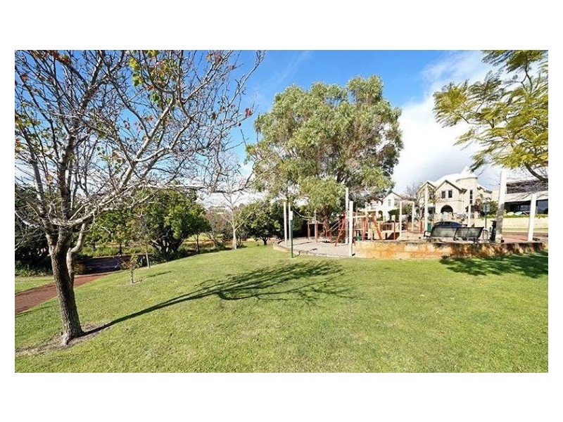 2 Burnettia Lane, Mount Claremont WA 6010