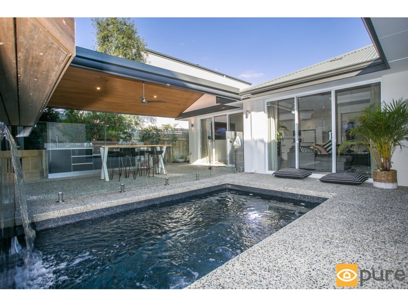 7 Ballygriffin Court, Mosman Park WA 6012