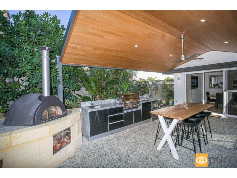 7 Ballygriffin Court, Mosman Park WA 6012