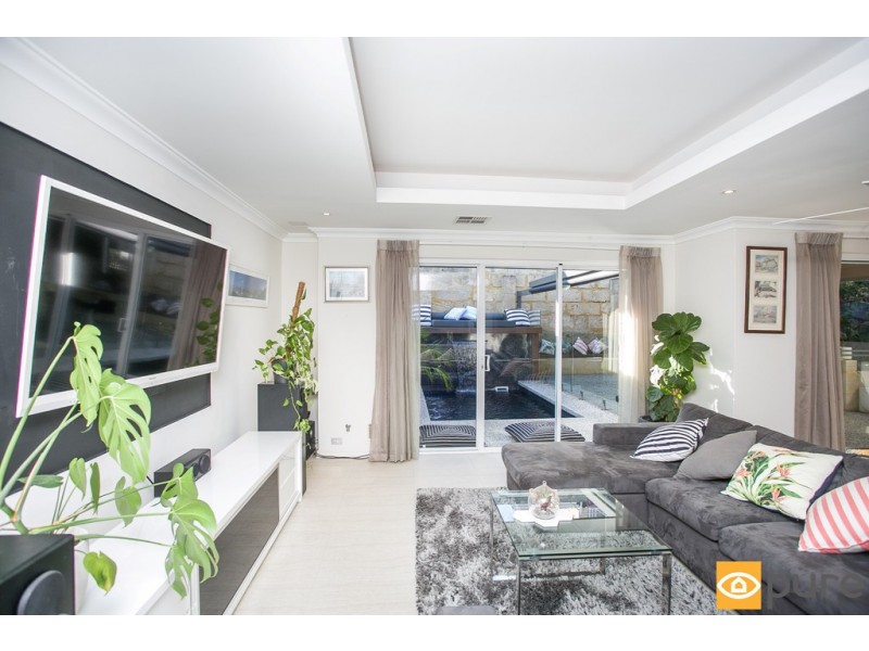 7 Ballygriffin Court, Mosman Park WA 6012