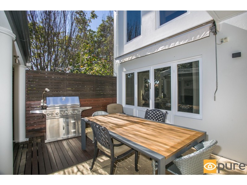 31 Goldsworthy Road, Claremont WA 6010