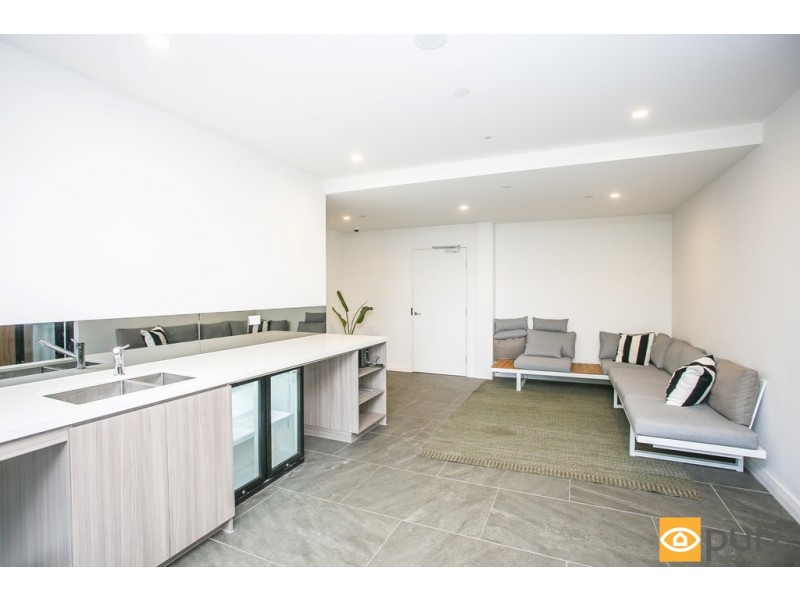 607/6 Baumea Way, Innaloo WA 6018