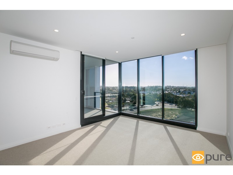 708/8 Tassels Place, Innaloo WA 6018