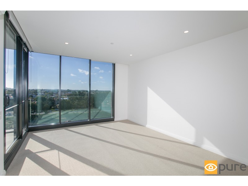 708/8 Tassels Place, Innaloo WA 6018