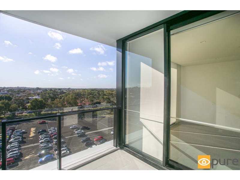 708/8 Tassels Place, Innaloo WA 6018