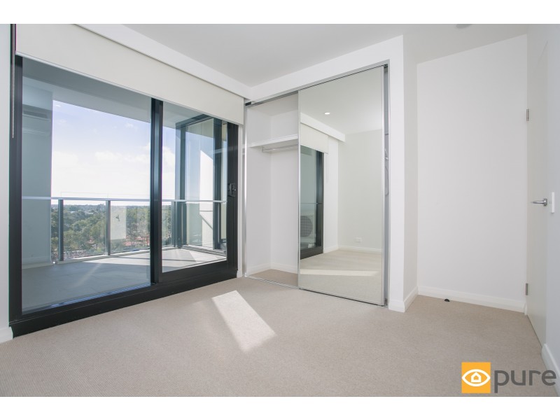 708/8 Tassels Place, Innaloo WA 6018