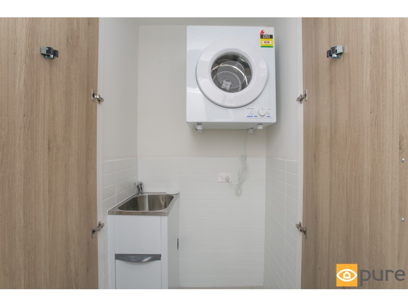 708/8 Tassels Place, Innaloo WA 6018