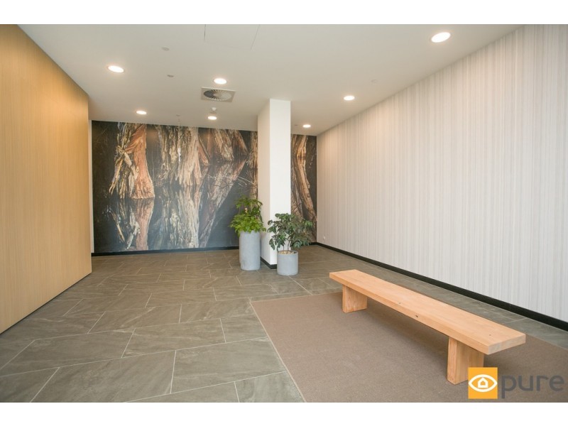 708/8 Tassels Place, Innaloo WA 6018