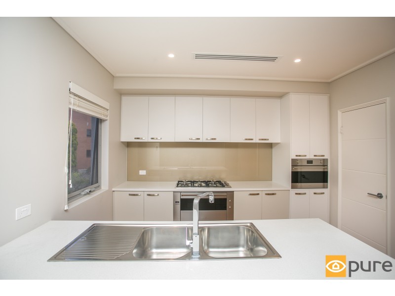 14B The Avenue, Crawley WA 6009