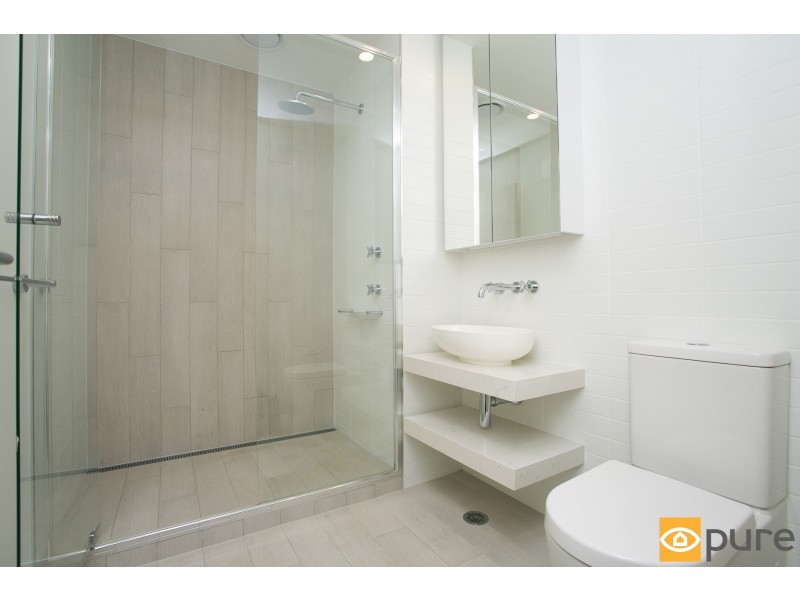 509/6 Baumea Way, Innaloo WA 6018