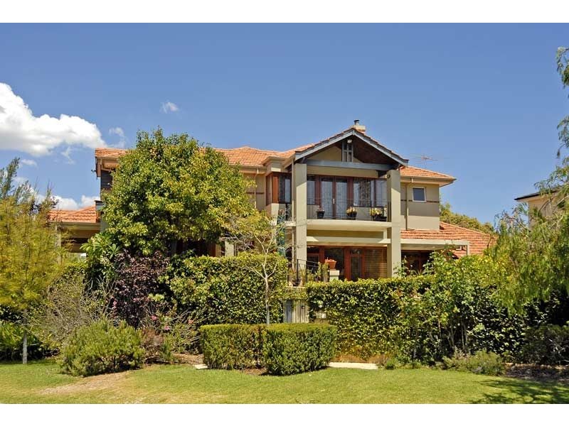 2 Odern Crescent, Swanbourne WA 6010