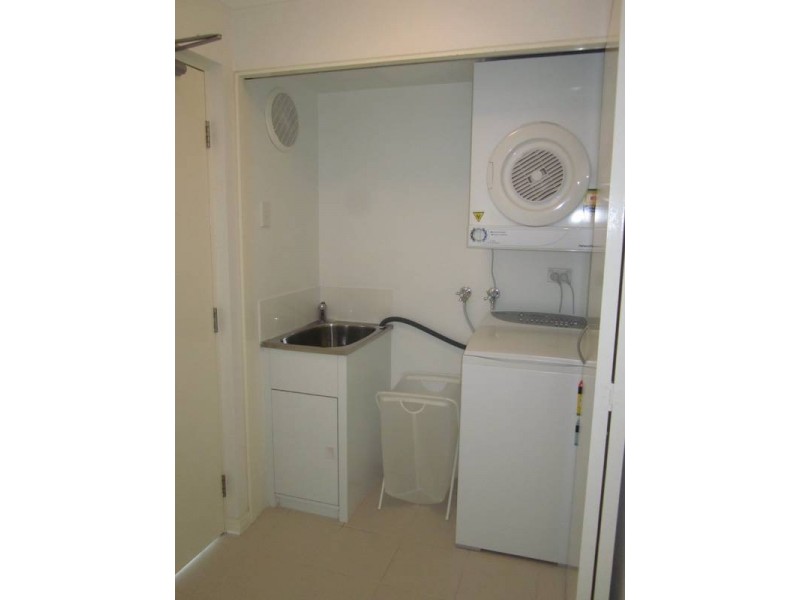 19/990 Wellington, West Perth WA 6005