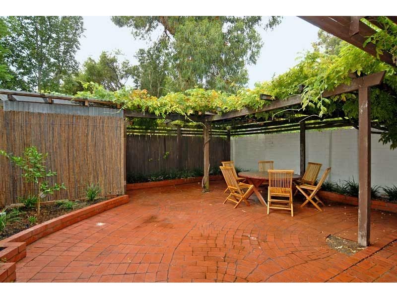 14 Freshwater Close, Claremont WA 6010