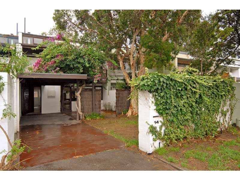 14 Freshwater Close, Claremont WA 6010