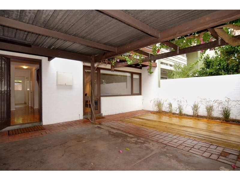 14 Freshwater Close, Claremont WA 6010