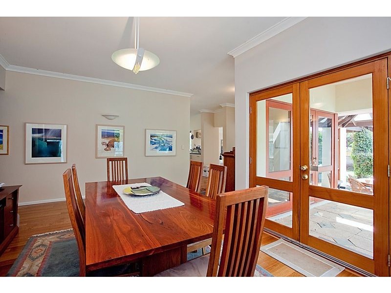 9 Brassey Street, Swanbourne WA 6010