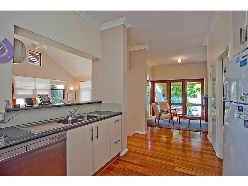 9 Brassey Street, Swanbourne WA 6010