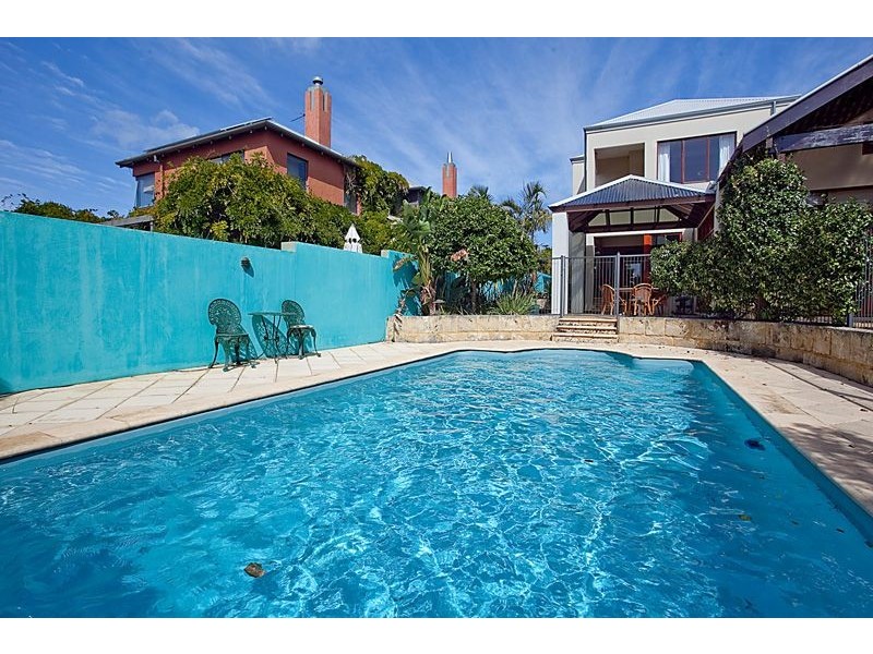 9 Brassey Street, Swanbourne WA 6010