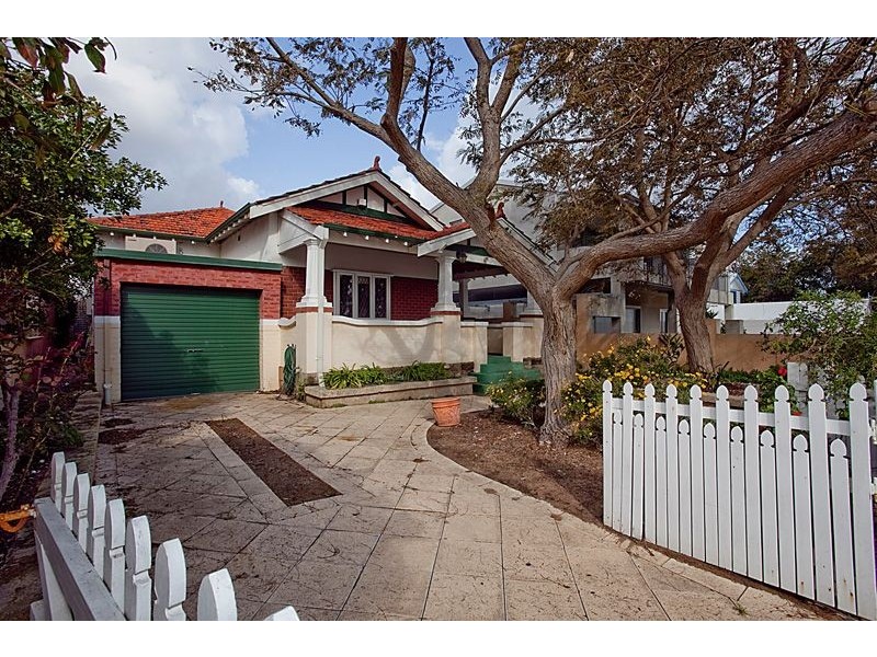 28 Broome Street, Cottesloe WA 6011