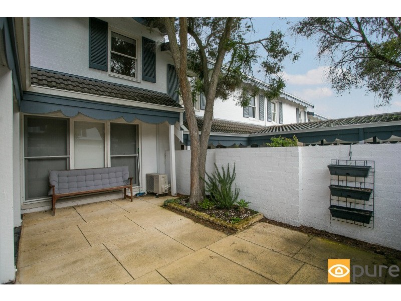 2/27 Osborne Road, East Fremantle WA 6158