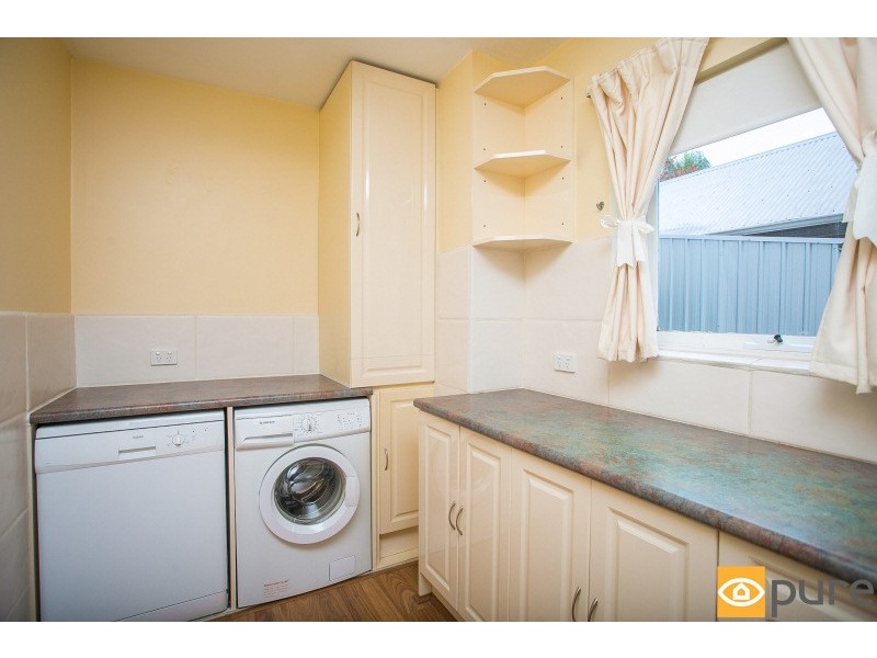 2/27 Osborne Road, East Fremantle WA 6158