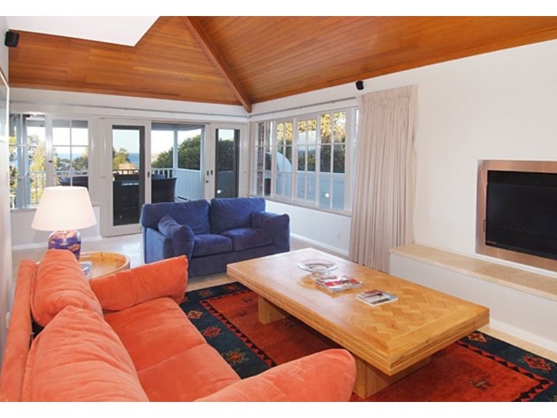 27 Ella Gladstone Drive, Eagle Bay WA 6281